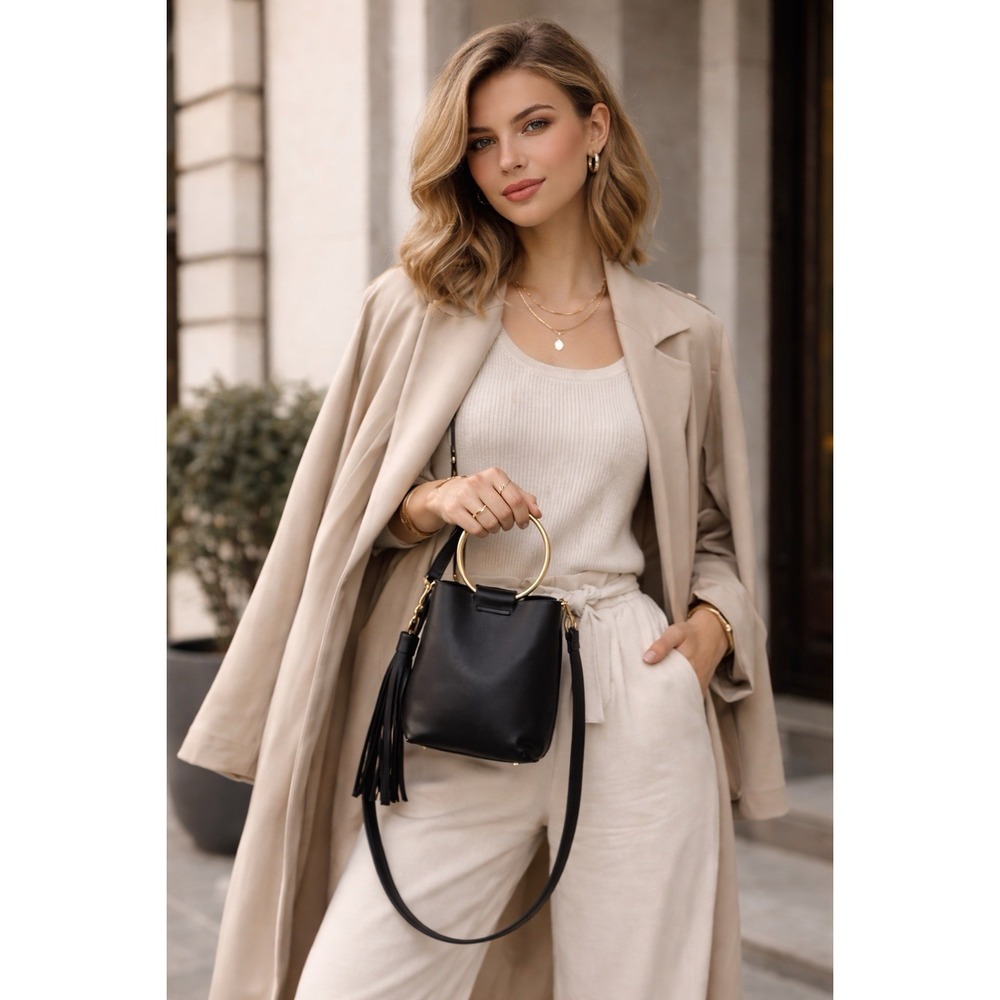 Black Leather Bucket Bag Gold‎ Ring Handle Tassel Crossbody Minimalist Chi